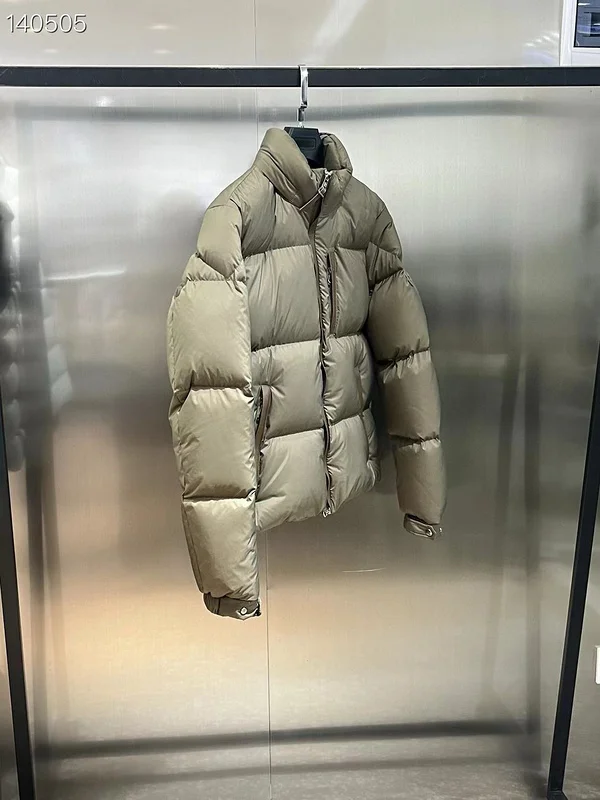 Moncler sz1-4 26yr101 (4)